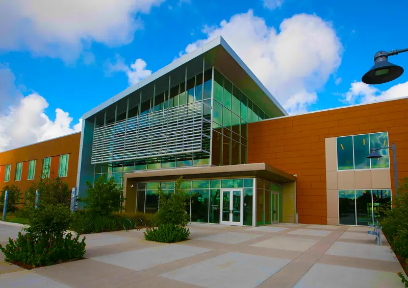 Houston Community College (HCC)